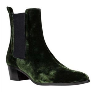 Modern Vice - Green Velvet Chelsea Boots - Size 38 (NEVER WORN)